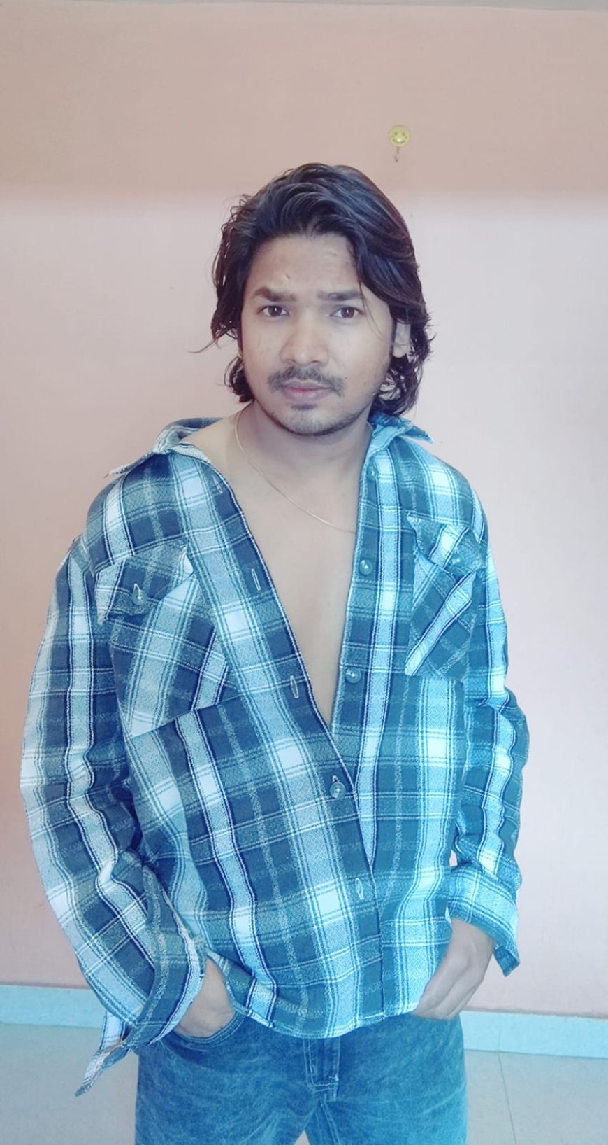 From Theatre in Varanasi to the Big Screen: Pravin Jaiswar’s Acting Journey