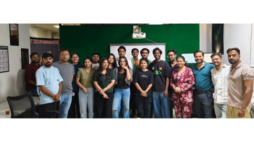 Breaking the Isolation: How This Premium Trading Café in Lucknow is Rewiring Retail Trading