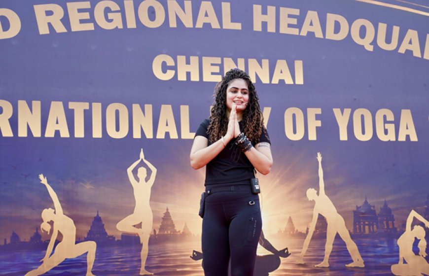 50 Years, 50 Minutes: Sanghmitra Singh dubai Number one Fitness Club yogmitra  Energize Indian Coast Guard with Power-Techno Yoga