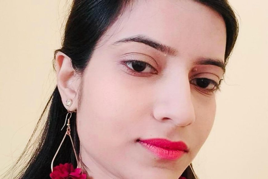 Young Poetess Priya Singh Faces 
