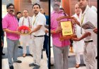 The Tree Man Ravi Kumar Nishad Presents World-Famous Miyazaki Mango to CM Hemant Soren, Receives Appreciation for Agricultural and Environmental Initiatives 