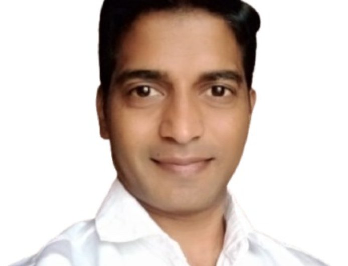 Sanjay Genu Kadu Earns London Book of World Records Recognition for Maha Arogya Wari 2026 Healthcare Service