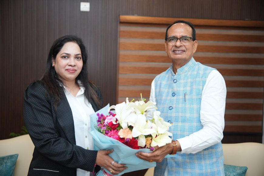 Hon’ble Union Minister Shri Shivraj Singh Chouhan Ji Unveils AkinAnalytics’ NIKA2 With 16-Litre Spray and 13-Kg Spreading Capacity