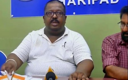 Munduparamba auto driver's suicide: Ee Yugam and IPTA demands impartial probe into MVD's role