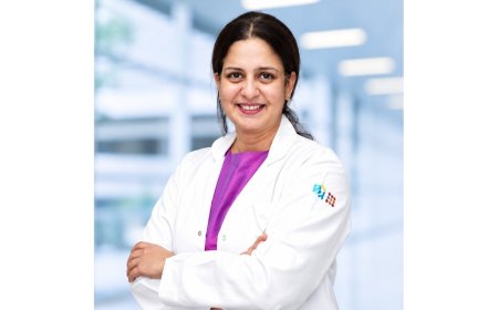 'By The Time A Woman Feels A Lump, We've Already Lost Time' — Dr. Esha Pai on Breast & Cervical Cancer