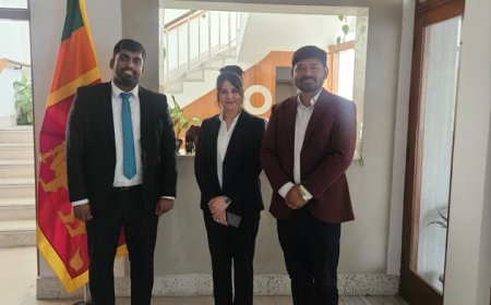 THE COUPLE LEFT LAKHS OF SALARY TO BUILD A DREAM FROM INDORE