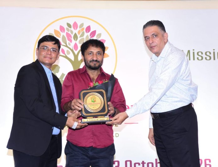Under Murlidhar Yadav's Leadership, LFSC Unveils School Associate Program with Guest Anand Kumar