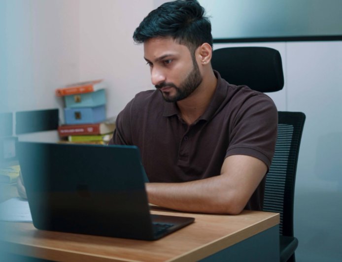 Anshul Mishra, Co-founder of StoryBizz Media, Brings Marketing and PR Experience to AI Visibility