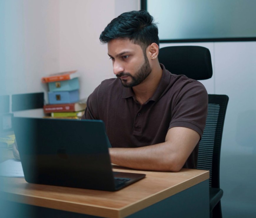 Anshul Mishra, Co-founder of StoryBizz Media, Brings Marketing and PR Experience to AI Visibility